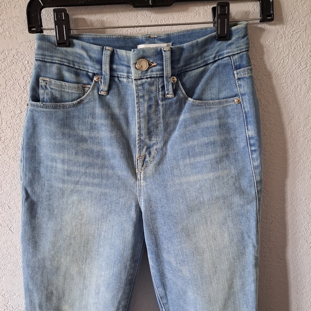 Good American Light Blue Skinny Jeans - Picture 2 of 5